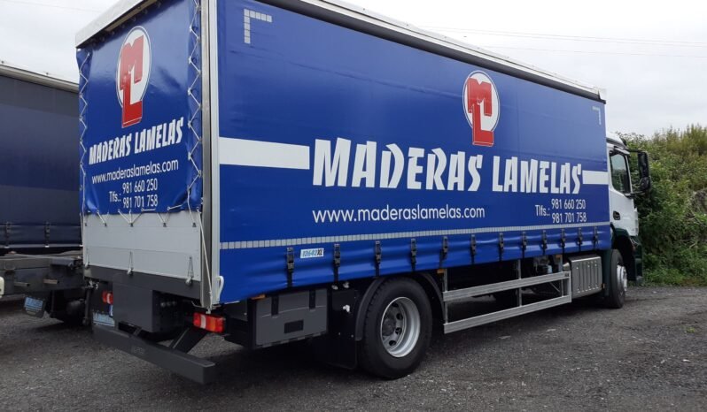 
CARROCERIA CON LONAS Y TECHO CORREDERO , EN UN  MERCEDES ACTROS 1927 full									