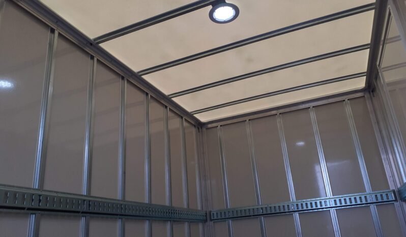 
CARROCERIA PARA MERCEDES BENZ SPRINTER CDI full									