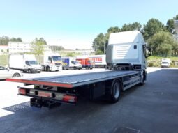 
CARROCERÍA PORTABARCOS CON CABESTRANTE , EN IVECO 420 STRALIS full									