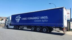
SEMIRREMOLQUE LECIÑENA TITAN DE LONAS CORREDERAS full									