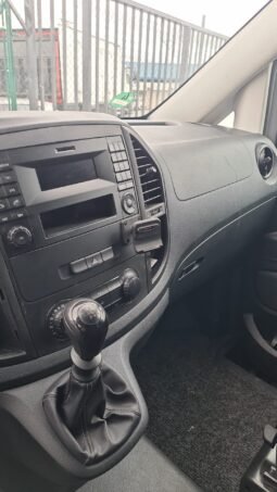
FURGONETA MERCEDES VITO 111 CDI GRIS 2017 full									