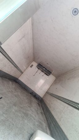 
CAMION DOS EJES FRIGORIFICO IVECO EUROCARGO 2014 full									