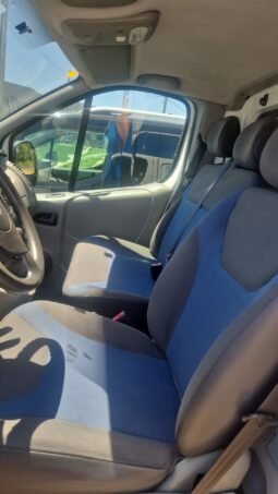
FURGONETA FRIGORIFICA RENAULT TRAFIC 2010 full									