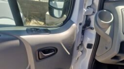 
FURGONETA FRIGORIFICA RENAULT TRAFIC 2010 full									